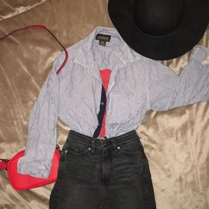 🎉CLOSET CLEAR OUT🎉  Button down blouse